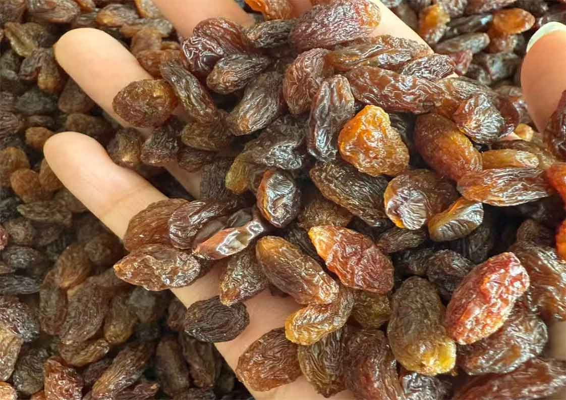 Hướng dẫn chọn mua nho khô giá sỉ chất lượng để kinh doanh hiệu quả