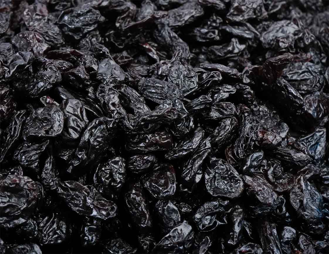 nho khô đen nhập khẩu mang 1 hương vị rất khác